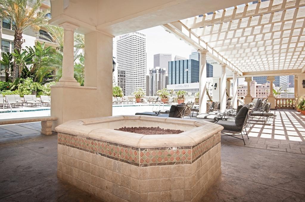 Sunshine Suites At The Piero Los Ángeles Exterior foto