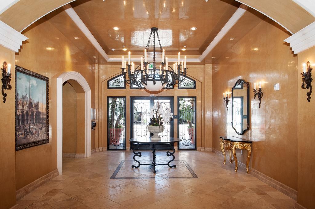 Sunshine Suites At The Piero Los Ángeles Exterior foto